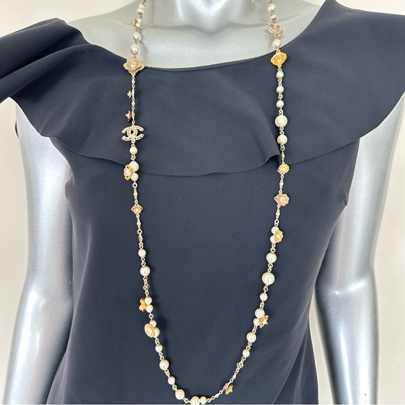 CHANEL long necklace with pearls Authentic - Picture 7 of 8